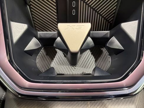 Used 2025 BMW X3 xDrive30i w/ Premium Package image 37