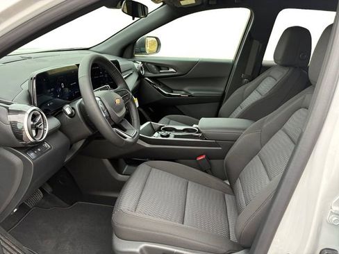 New 2026 Chevrolet Equinox LT image 11