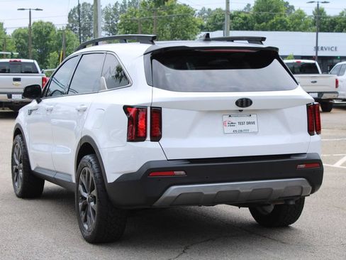 Used 2021 Kia Sorento EX w/ EX AWD X-Line Package image 6