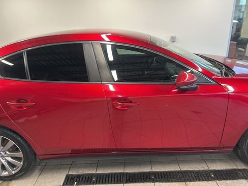 Used 2019 MAZDA MAZDA3 AWD Sedan w/ Select Package image 7