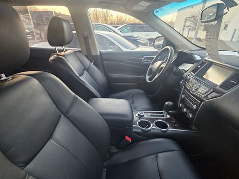 Used 2015 Nissan Pathfinder SL w/ SL Premium Package image 5