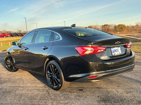 Used 2024 Chevrolet Malibu LT w/ Midnight Edition image 2