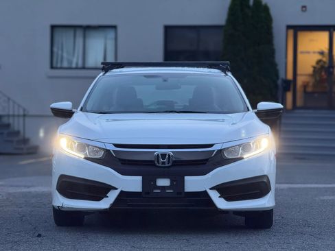 Used 2018 Honda Civic LX image 2