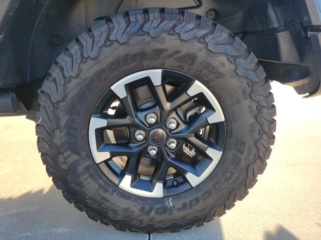 Used 2026 Jeep Wrangler Unlimited Rubicon AWD/4WD image 29