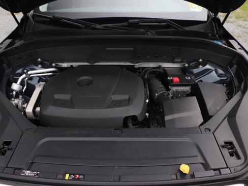Used 2019 Volvo XC90 T6 Momentum AWD/4WD image 48