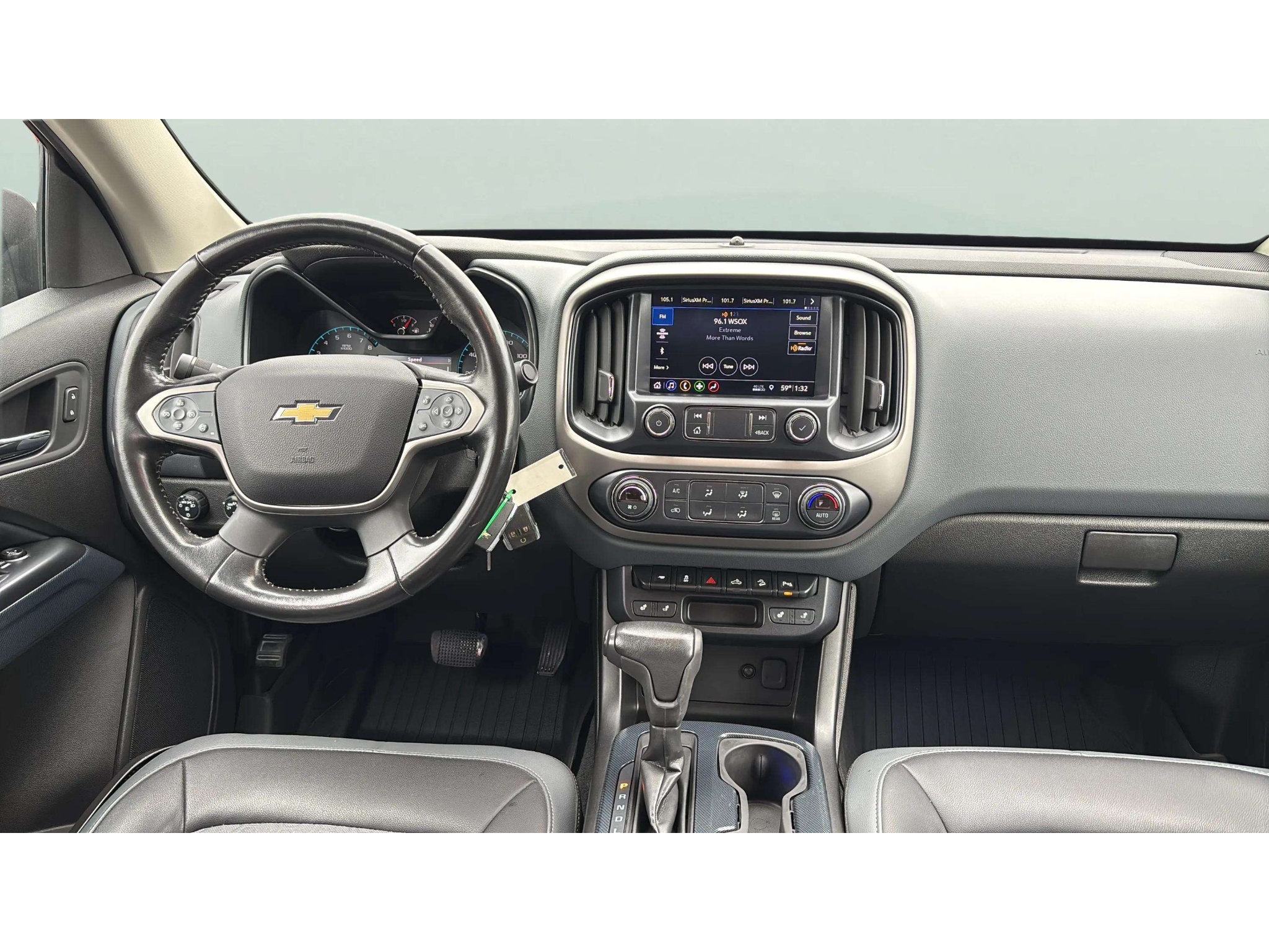 Used 2019 Chevrolet Colorado Z71 w/ LPO, Premium Interior Package AWD/4WD image 13