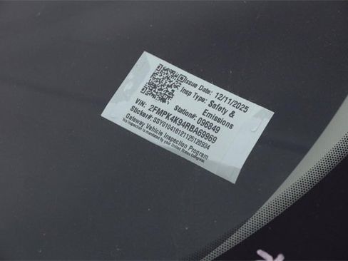 Certified 2024 Ford Edge Titanium image 28