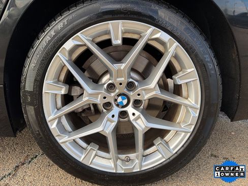 Used 2025 BMW 330i Sedan image 9