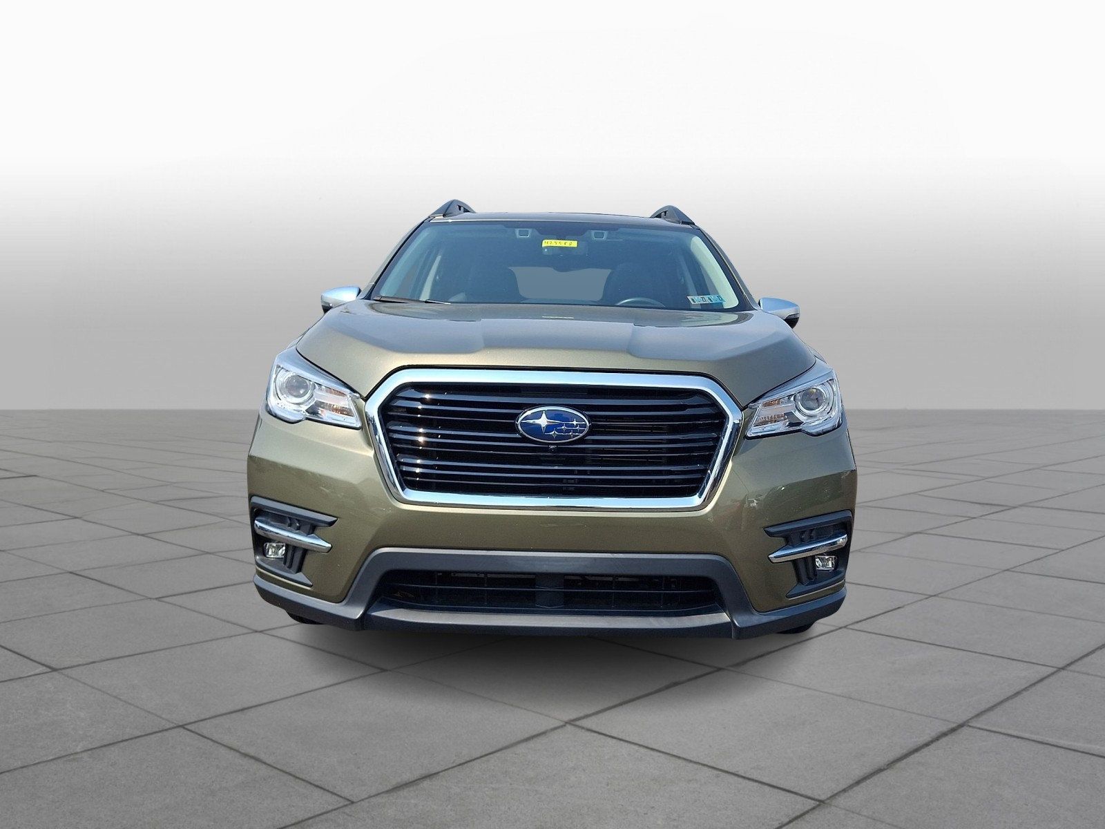 Used 2022 Subaru Ascent Touring AWD/4WD image 2
