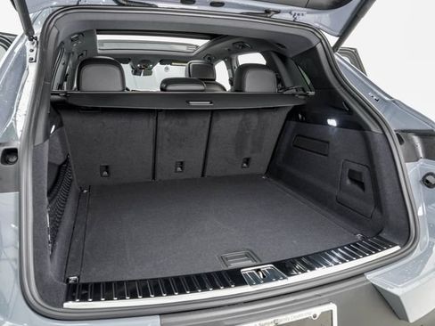 New 2026 Porsche Cayenne AWD/4WD image 26