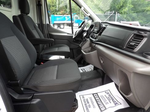 Used 2020 Ford Transit 250 Medium Roof AWD image 33