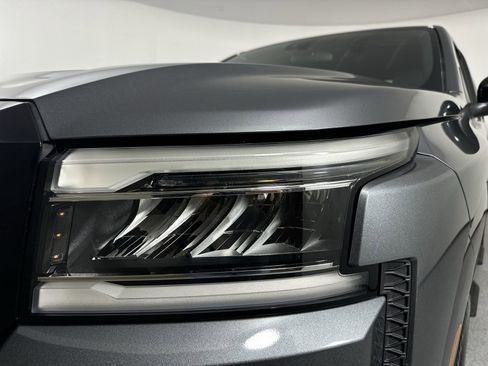 Certified 2023 Nissan Frontier SV w/ Midnight Edition Package image 24