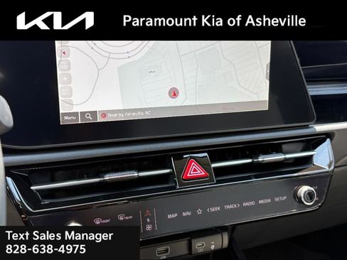 New 2025 Kia Niro EX image 9