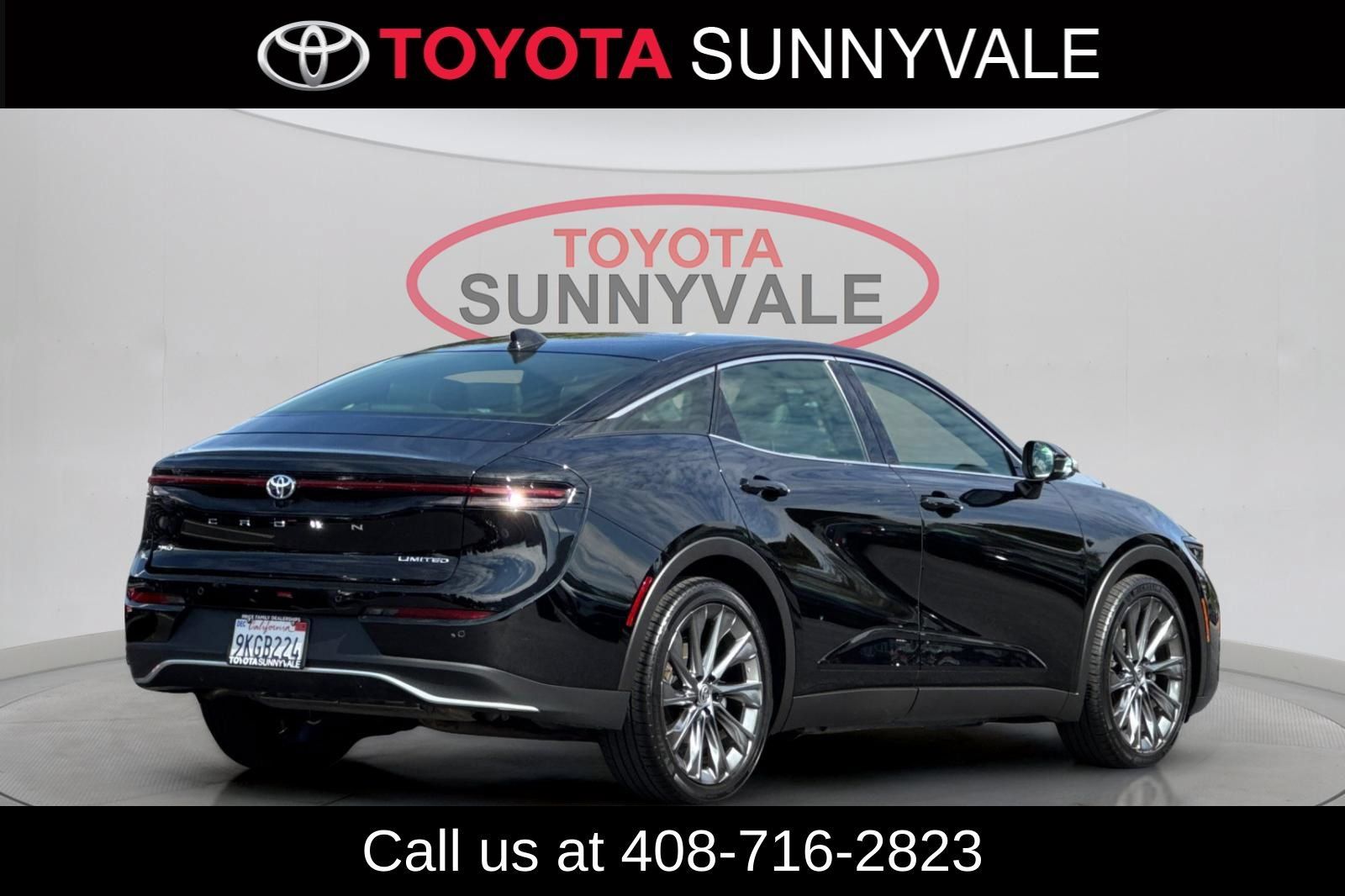 Used 2023 Toyota Crown w/ Advanced Technology Package AWD/4WD image 3