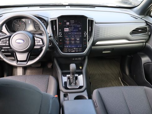 Used 2025 Subaru Forester Premium w/ Convenience Package #1 AWD/4WD image 18