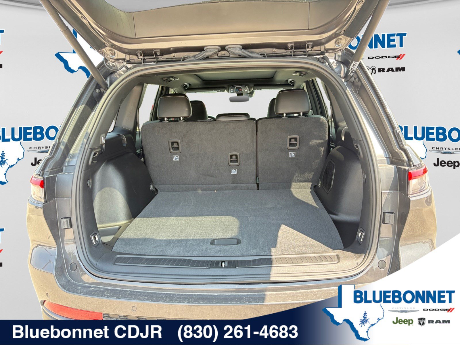 New 2026 Jeep Grand Cherokee Limited w/ Limited Altitude Package RWD image 22
