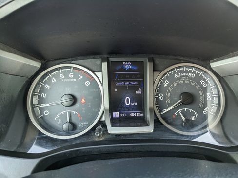 Used 2019 Toyota Tacoma SR5 image 23