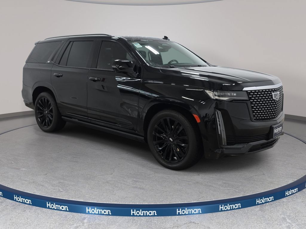 Used 2022 Cadillac Escalade Premium Luxury w/ Performance Package AWD/4WD image 4
