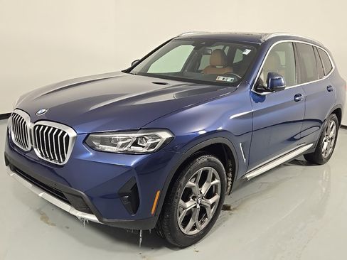 Certified 2023 BMW X3 xDrive30i w/ Premium Package image 3