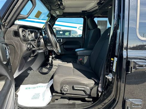 Used 2022 Jeep Wrangler Unlimited Sport image 21