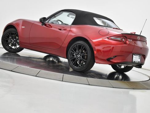 New 2026 MAZDA MX-5 Miata Club RWD image 6
