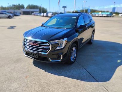 Used 2024 GMC Terrain SLT