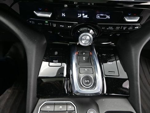 Used 2022 Acura MDX SH-AWD w/ Technology Package image 14