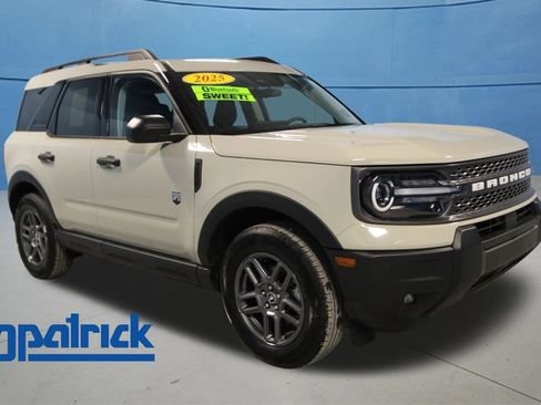 Used 2025 Ford Bronco Sport Big Bend w/ Convenience Package AWD/4WD image 1