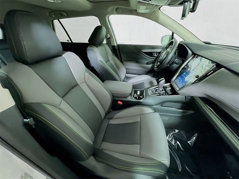 Certified 2025 Subaru Outback Onyx Edition XT w/ Popular Package #2 image 25