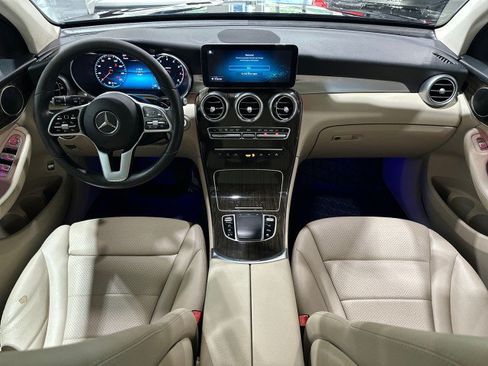 Used 2021 Mercedes-Benz GLC 300 w/ Premium Package image 51
