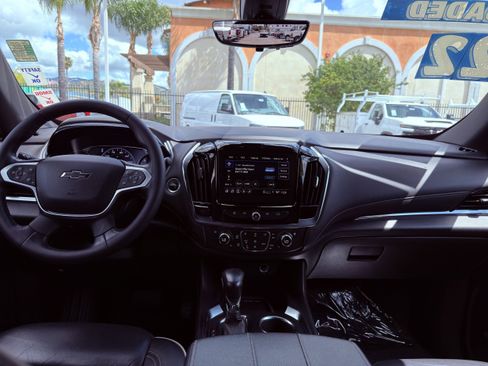 Used 2022 Chevrolet Traverse Premier w/ Redline Edition image 22