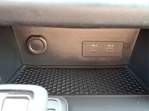 Used 2025 Nissan Pathfinder S AWD/4WD image 20
