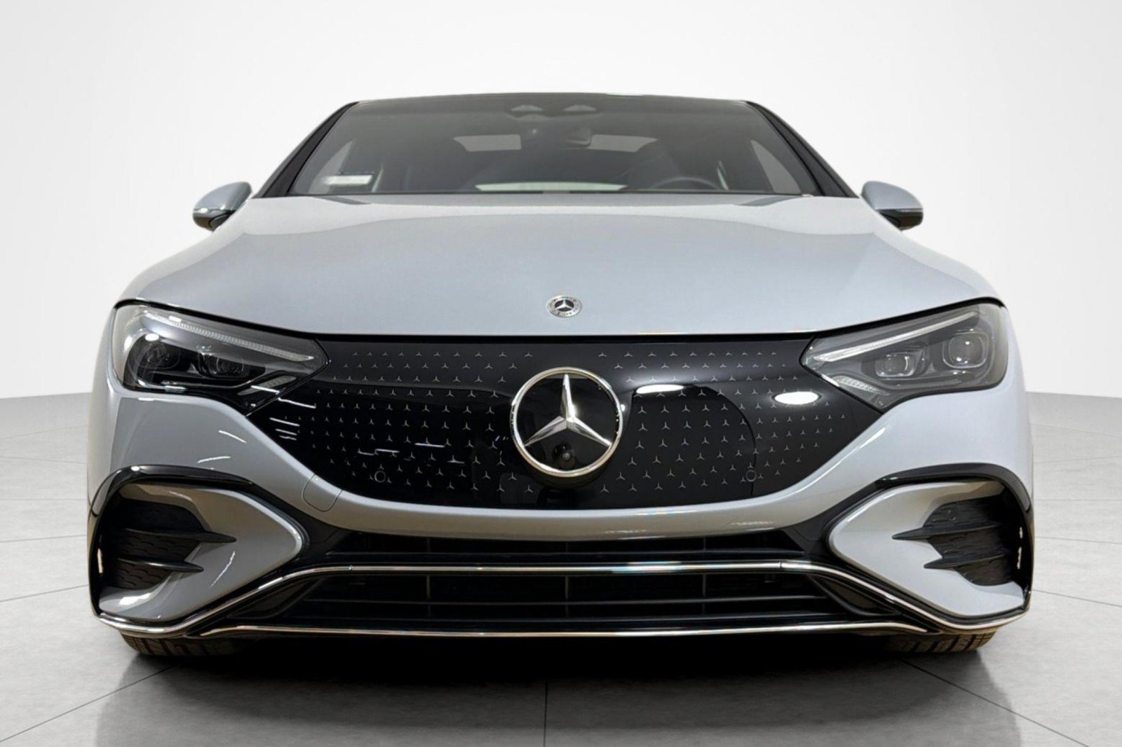 Used 2023 Mercedes-Benz EQE 350+ 4MATIC Sedan image 8