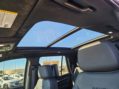 Used 2024 GMC Yukon Denali w/ Max Trailering Package image 13