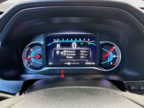 Used 2022 Honda Pilot Sport image 34