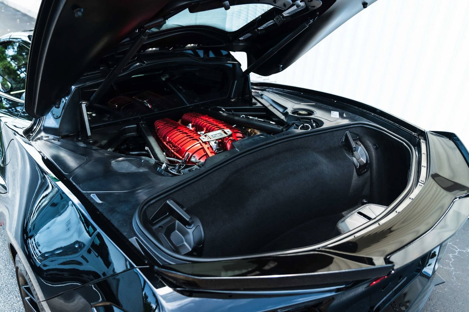 Used 2025 Chevrolet Corvette Z06 RWD image 28