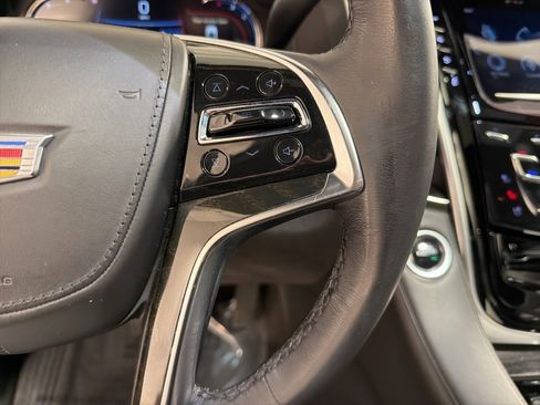 Used 2020 Cadillac Escalade ESV Platinum w/ Escalade Sport Edition image 13