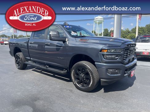 Used 2026 RAM 2500 Big Horn AWD/4WD image 3