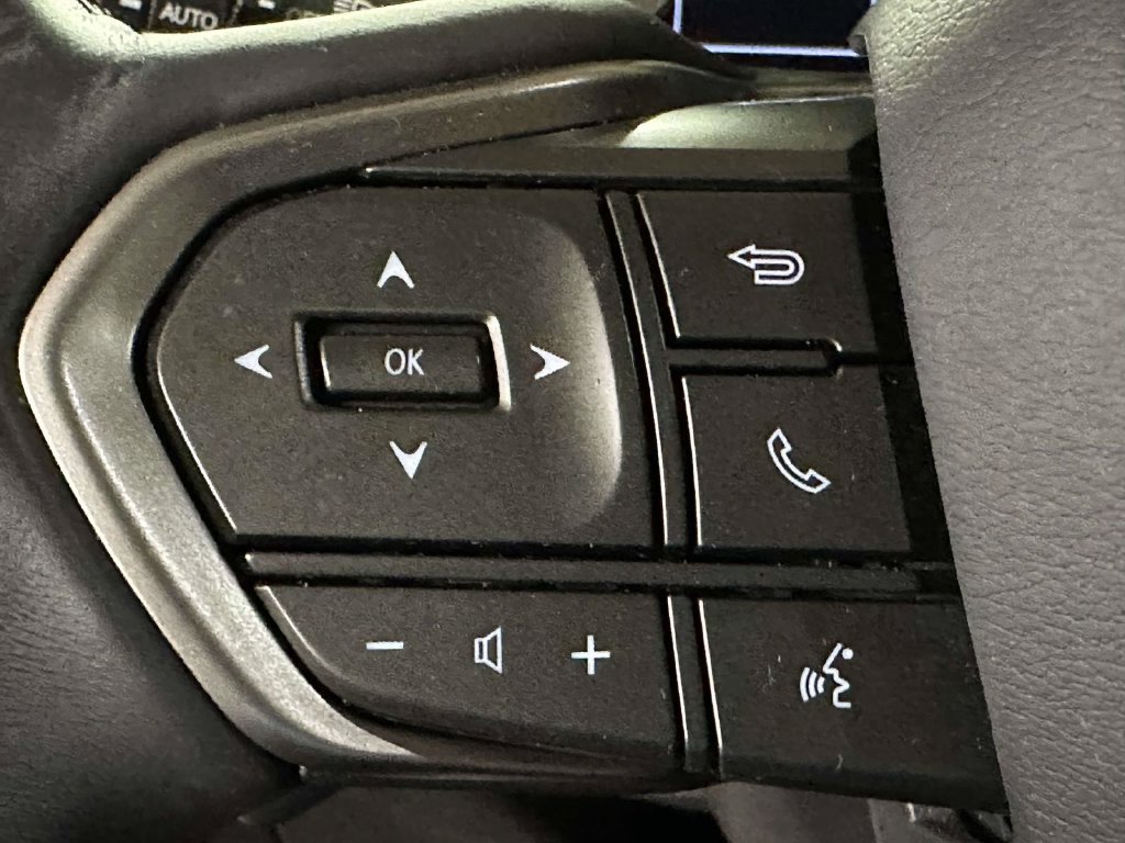 Used 2025 Lexus NX 250 AWD w/ Accessory Package (2T) image 31