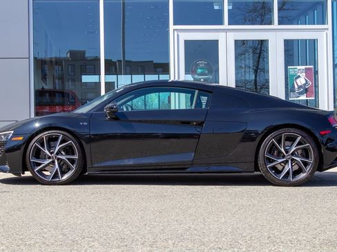 Used 2023 Audi R8 V10 performance image 7