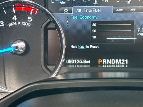 Used 2017 Ford F250 Lariat w/ Lariat Ultimate Package AWD/4WD image 24