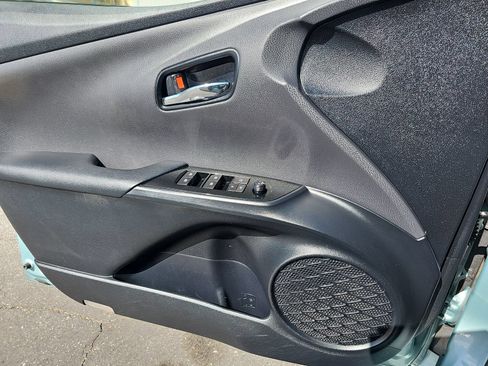 Used 2017 Toyota Prius Two w/ Carpet Mat Package FWD image 23