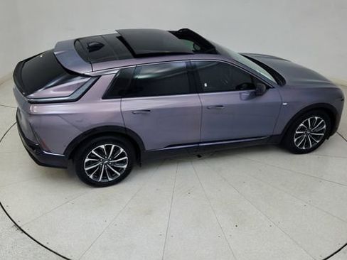 Used 2024 Cadillac Lyriq Sport image 86