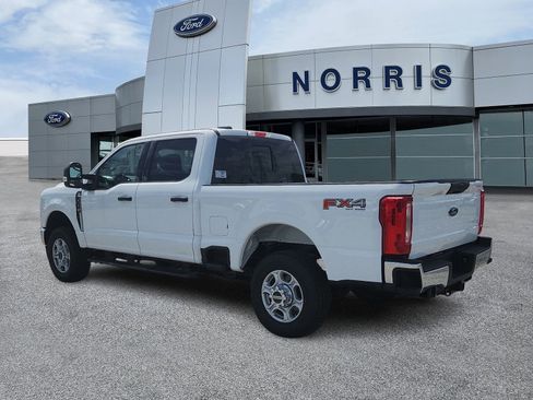 New 2026 Ford F250 XLT w/ FX4 Off-Road Package AWD/4WD image 3