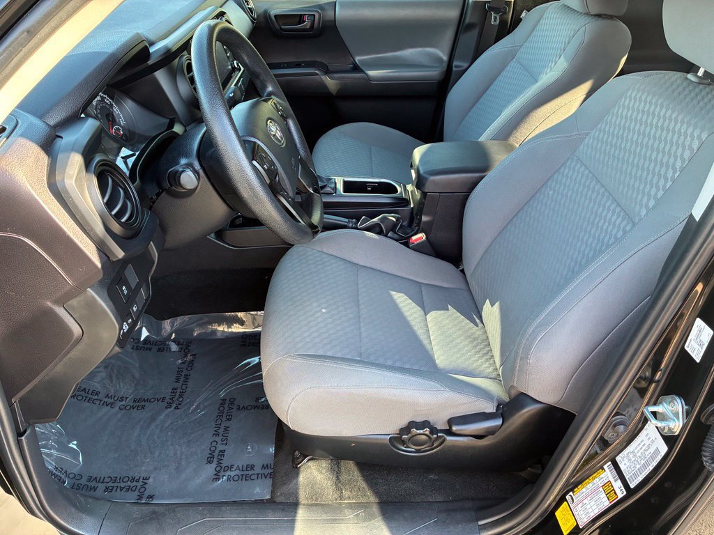 Used 2023 Toyota Tacoma SR AWD/4WD image 15