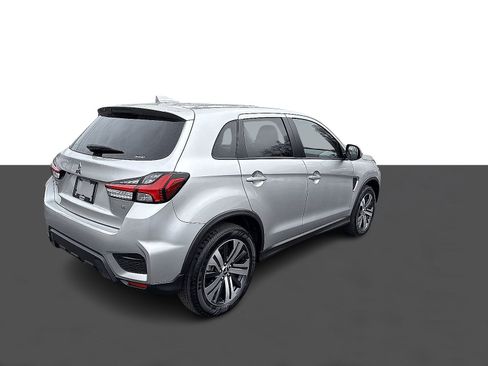 New 2025 Mitsubishi Outlander Sport SE image 4