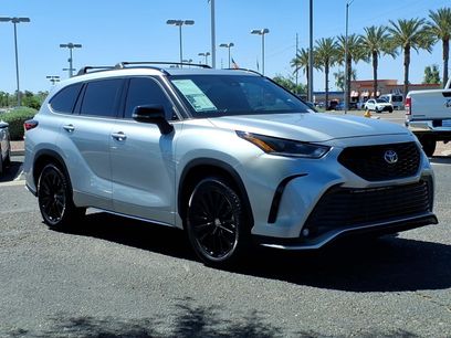 Used 2023 Toyota Highlander XSE