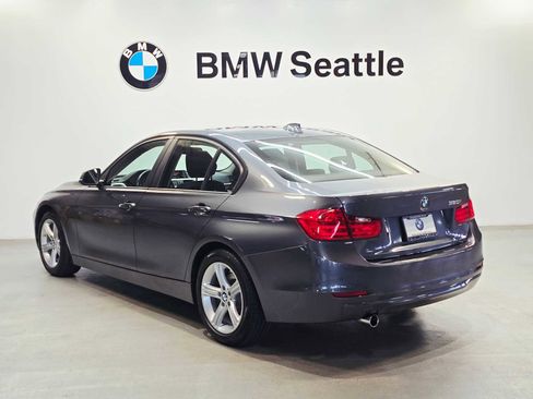 Used 2015 BMW 320i Sedan image 4