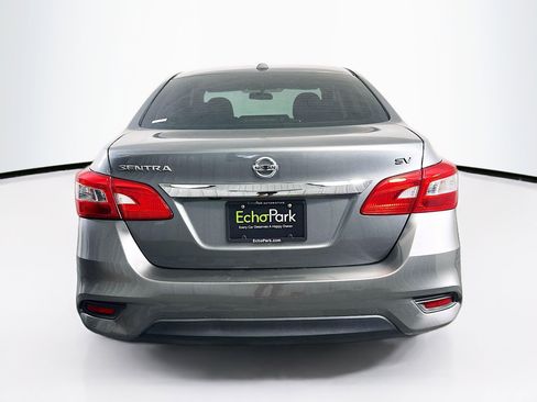 Used 2017 Nissan Sentra SV image 7