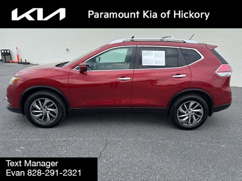 Used 2015 Nissan Rogue SL w/ SL Premium Package AWD/4WD image 4